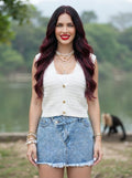 Chaleco Tejido de V-Neck con Botones de Madera - Blanco