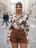 Blusa Estampada Abstracta "Elegancia Urbana"
